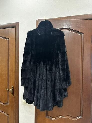 Личные вещи: Шуба из натурального меха (– норка), насыщенный чёрный цвет с лёгким — 5