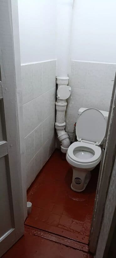 Кыймылсыз мүлк: 2 бөлмө, Кыймылсыз мүлк агенттиги, Чогуу жашоосу жок, Толугу менен эмереги бар — 6