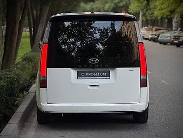 Hyundai Staria: 2023 г., 2.2 л, Дизель, Минивэн — 9