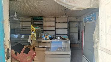 магазин оборудование: Срочно продаётся Павильон вместе с оборудованием,полки — 3