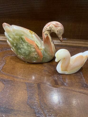 Сувениры из камня! Оникса! Лебедки!