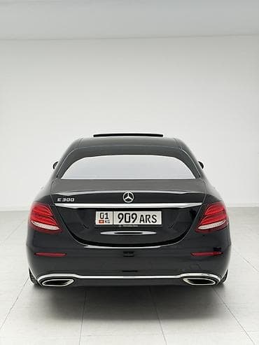 мерс 124 дверные карты: Mercedes-Benz E-Class: 2019 г., 2 л, Автомат, Бензин, Седан — 8