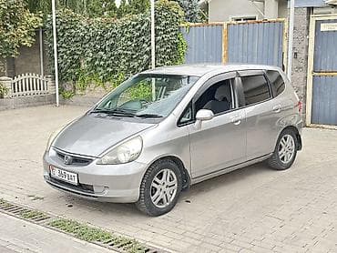 Honda Fit: 2003 г., 1.5 л, Вариатор, Бензин, Хэтчбэк at lalafo.kg Honda Fit: 2003 г., 1.5 л, Вариатор, Бензин, Хэтчбэк
