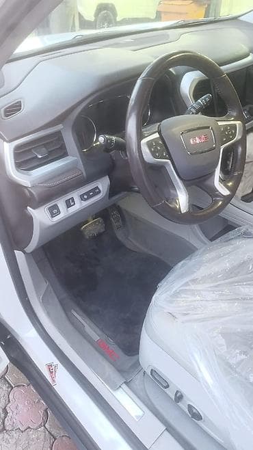 касем машина: GMC Acadia: 2021 г., 3.5 л, Автомат, Бензин, Кроссовер — 4