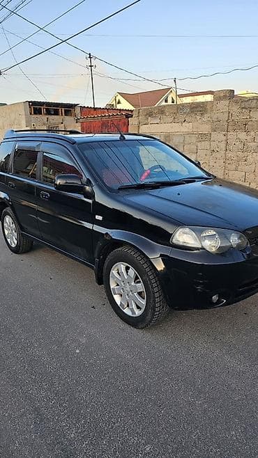 Honda HR-V: 2005 г., 1.6 л, Автомат, Бензин, Кроссовер