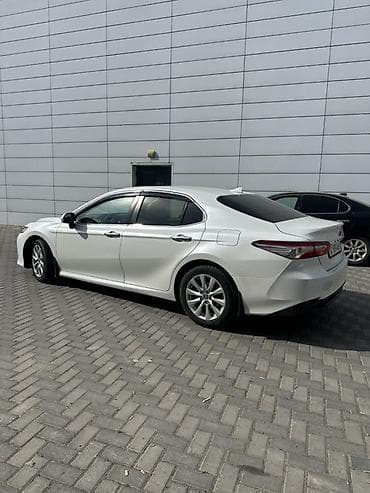 тайота ал: Toyota Camry: 2021 г., 2.5 л, Автомат, Бензин, Седан — 3