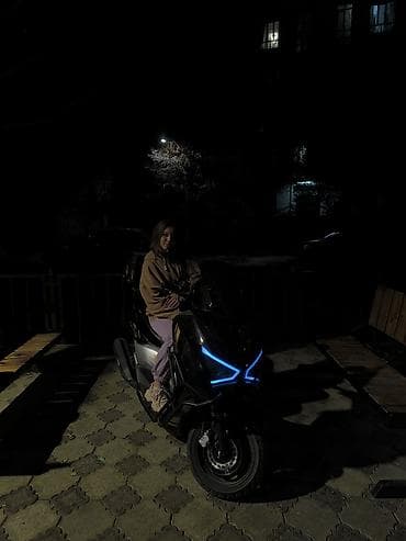 motor cycle: Макси-скутер Yamaha, 180 куб. см, Бензин, Новый — 4