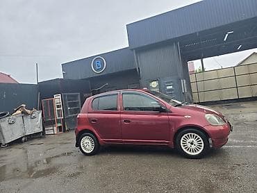 toyota yaris напрокат: Toyota Yaris: 2001 г., Механика, Хэтчбэк — 4