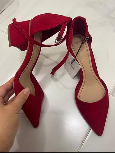 Новые босоножки Bershka