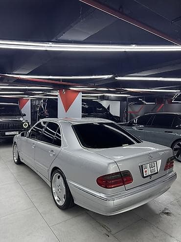 Транспорт: Mercedes-Benz E-Class: 2000 г., Автомат, Седан — 6