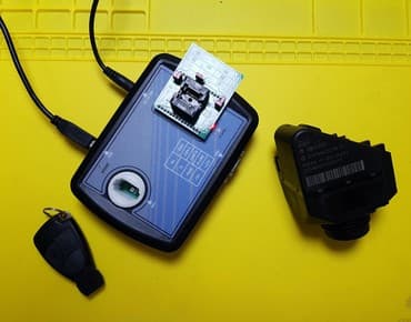 программирование ключей: Компьютерная диагностика, Регулировка, адаптация систем автомобиля, Изготовление систем автомобиля — 4