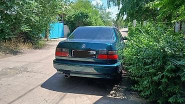 на мото: Volkswagen Vento: 1997 г., 1.8 л, Автомат, Бензин, Седан — 4
