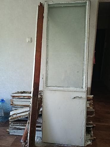 Отдам даром: Старые деревянные оконные рамы и элементы переплётов/коробок с — 3