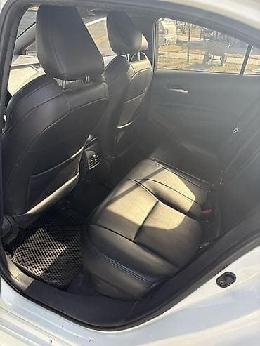 на короллу: Toyota Levin: 2023 г., Гибрид, Седан — 10