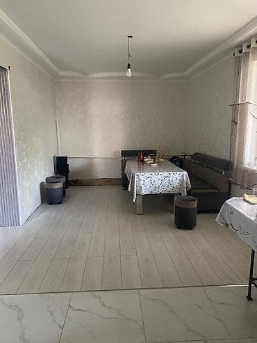 Продажа домов: Продаётся дом с участком. Основные особенности: - Ограждённый двор с — 10
