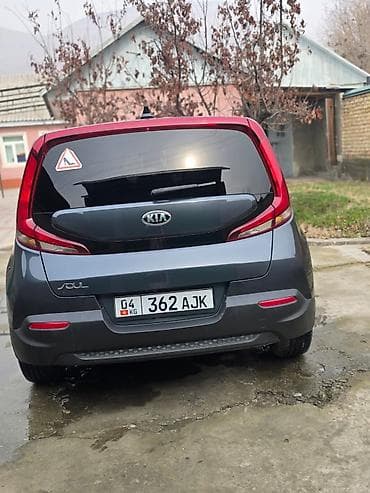 Транспорт: Kia Soul: 2020 г., 2 л, Автомат, Бензин, Кроссовер — 4