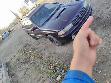 subaru 2000: Subaru Legacy: 1995 г., Автомат, Универсал — 3