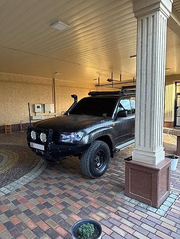 шина уаз: Toyota Land Cruiser: 2001 г., 4.5 л, Механика, Газ, Внедорожник — 1