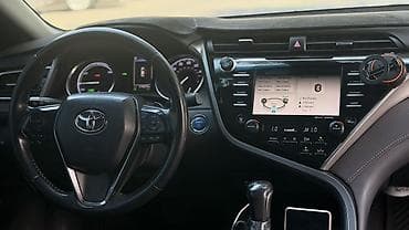 byd leopard: Toyota Camry: 2018 г., 2.5 л, Вариатор, Гибрид, Седан — 8