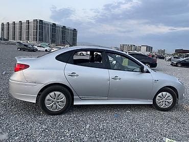 Hyundai Avante: 2012 г., 1.6 л, Газ, Седан — 3