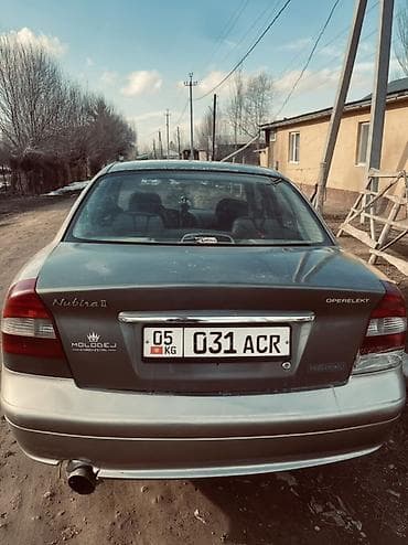 Daewoo Nubira: 2000 г., 1.5 л, Механика, Бензин, Седан