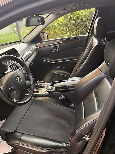Mercedes-Benz : 2011 г., 2 л, Автомат, Бензин, Седан — 6