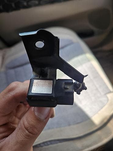 mini jack: Toyota Оригинал, Япония — 3