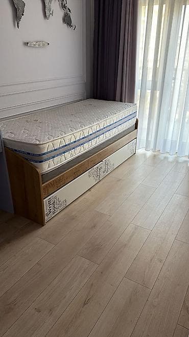 выкуп мебель: Продается мебель! Кухня стол 120 тысяч, стулья 5,500 Спал гарнитур — 2