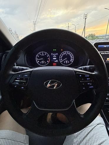 byd e5: Hyundai Grandeur: 2019 г., 3 л, Автомат, Газ, Седан — 4