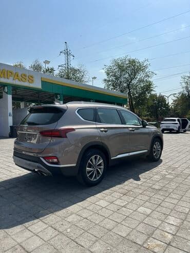 продаю в связи с переездом: Hyundai Santa Fe: 2019 г., 2.2 л, Автомат, Дизель, Кроссовер — 5