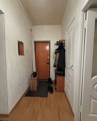 продая: 3 комнаты, 63 м², 105 серия, 4 этаж, Старый ремонт — 8