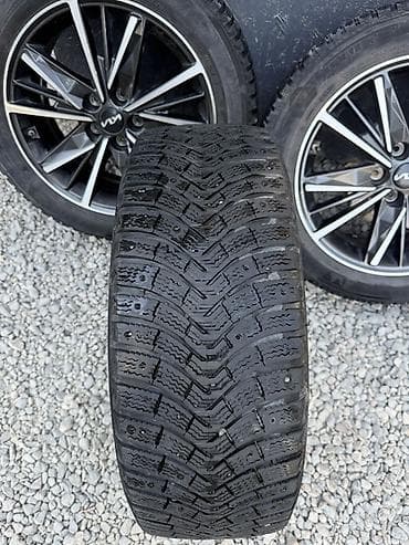 tir: Комплект зимних колес на дисках KIA - Шины: Michelin (шипованные) — 3