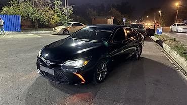 Транспорт: Toyota Camry: 2016 г., 2.5 л, Автомат, Бензин, Седан — 2