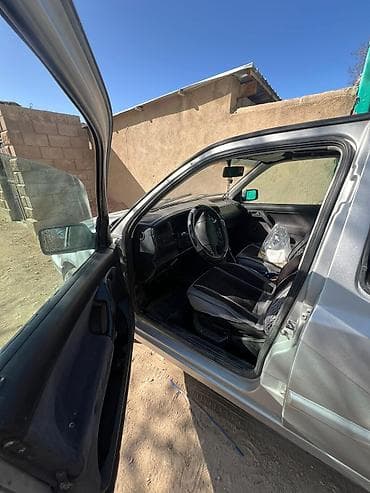 монопрыск 1 8: Volkswagen Vento: 1993 г., 1.8 л, Ручные, Газ — 4