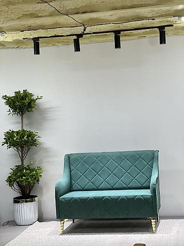 угловые диваны: Прямой диван — 2