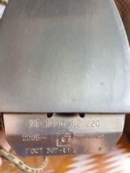 Продам Утюг 1,000 сом ( оплата наличными)