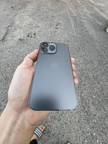 smart box: IPhone 15 Pro (цвет Titan Black/чёрный титан) - Корпус из титана с — 1