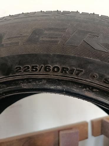 210: Шины 225 / 60 / R 17, Лето, Б/у, 1 шт, Внедорожные (АТ/МТ), Япония, Bridgestone — 1