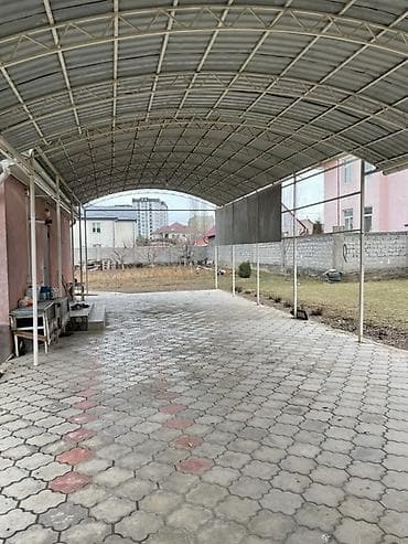 продаю дом в жм алатоо: Продается большой участок с домом очень хорошая локация а Кок жаре на — 3