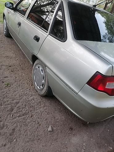 kia stringer: Daewoo Nexia: 2009 г., 1.5 л, Ручные, Бензин, Седан — 2