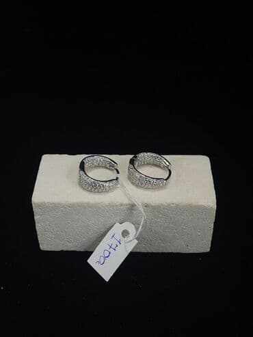 украшение шампанского для свадьбы: Элегантные серьги-кольца серебристого цвета, украшенные россыпью — 19