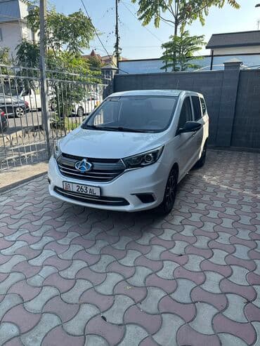 авто под аыкуп: Changan : 2019 г., 0.1 л, Вариатор, Электромобиль, Минивэн — 5