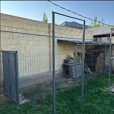 продаю гараж бишкек: СРОЧНО ПРОДАЕТСЯ ДОМ! -2 этажа -есть очок кана -топка,времянка -огород — 3