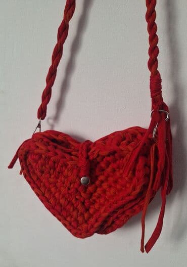 браслет от давления бишкек: Классическая сумка, Вязаная модель, Детские, Новый — 1