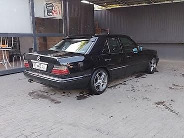 Унаа: Mercedes-Benz W124: 1993 г., 3.2 л, Автомат, Бензин — 2
