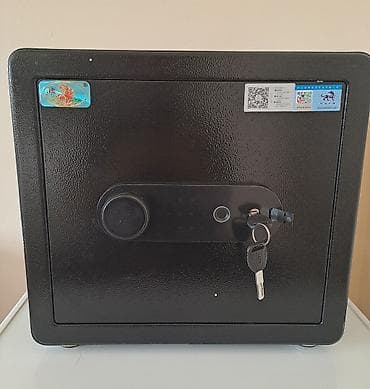 Сейф для документов А 4 и хранение денег замок ключ и код