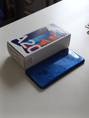 galaxy a 3: Samsung Galaxy A20, Новый, 32 ГБ, цвет - Голубой, 2 SIM, 1 SIM, eSIM — 1