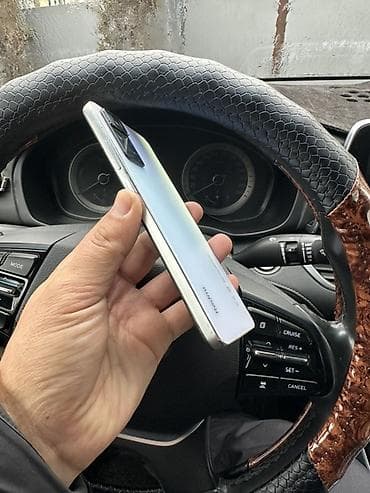 z generation: Redmi, Redmi Note 11 Pro, Б/у, 128 ГБ, цвет - Белый, 2 SIM — 3