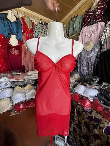 баш кийим: Түнкү көйнөк, Атлас, Кыска модель, Бардык өлчөмдөр, Стандарт — 10