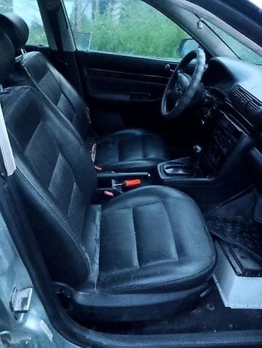 w210 3 2: Audi A4: 1999 г., Седан — 5